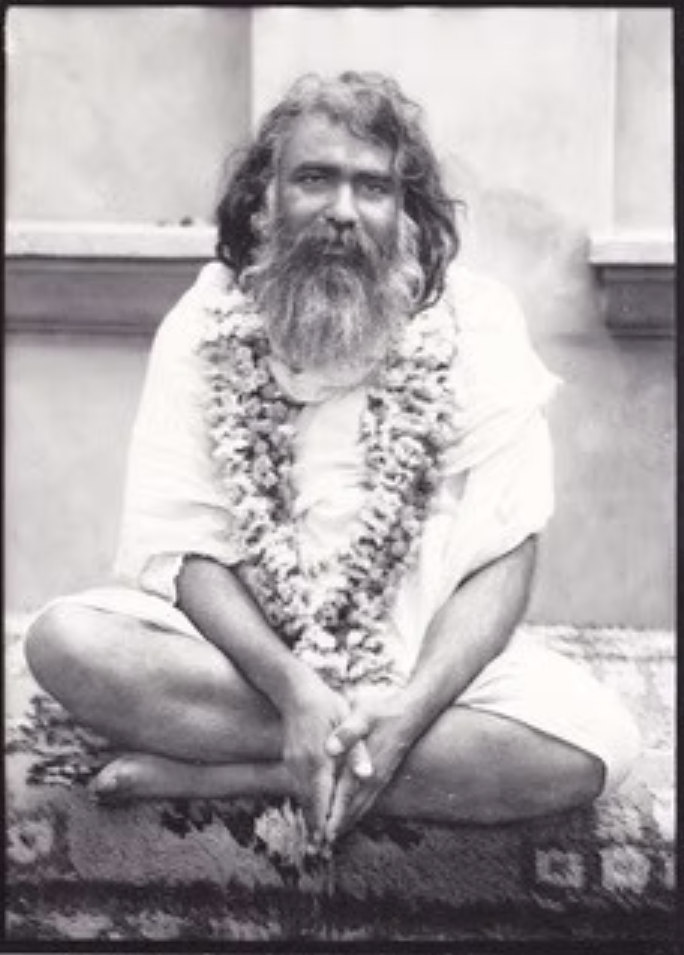 श्री महेन्द्र महाराज